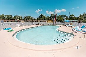 Summer Breeze Motel