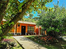 Hotel de Montaña Suria