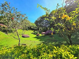 Hotel de Montaña Suria