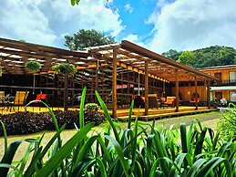 Hotel de Montaña Suria