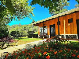 Hotel de Montaña Suria