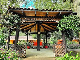 Hotel de Montaña Suria