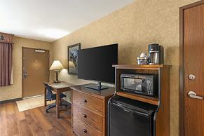 Best Western Plus Kelly Inn & Suites