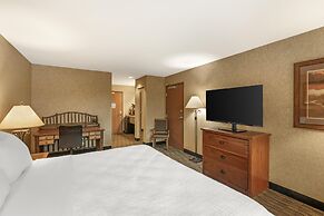 Best Western Plus Kelly Inn & Suites