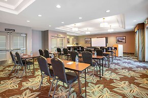 La Quinta Inn & Suites by Wyndham Bellingham