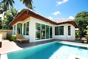 The Living Pool Villas