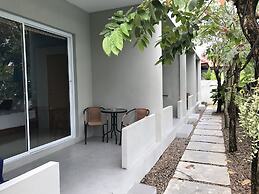 The Living Pool Villas