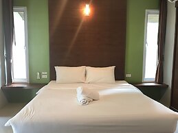 The Living Pool Villas