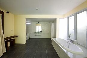 The Living Pool Villas