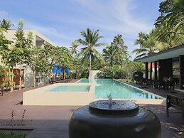 The Living Pool Villas