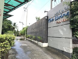 The Living Pool Villas