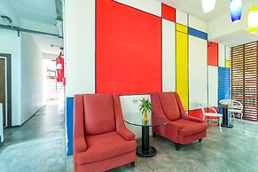 OYO 412 7 Days Hotel