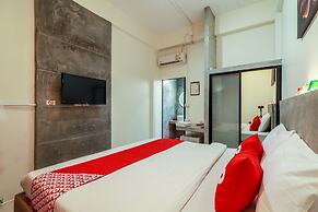 OYO 412 7 Days Hotel