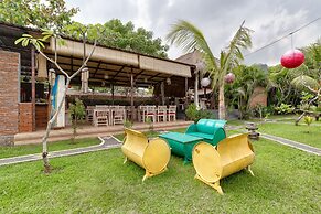 Brothers Bungalows Balangan