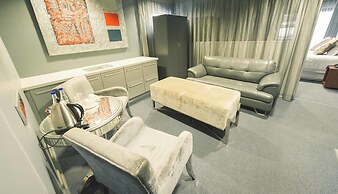 Blue Diamond Boutique Hotel