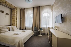 Moon Garden Boutique Hotel