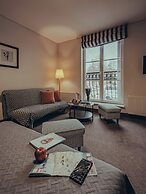 Moon Garden Boutique Hotel