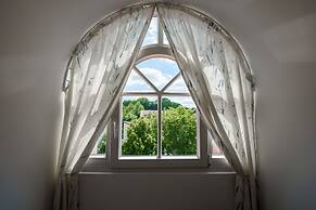 Moon Garden Boutique Hotel