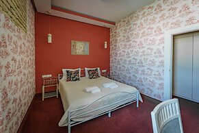 Moon Garden Boutique Hotel