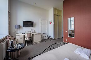 Moon Garden Boutique Hotel