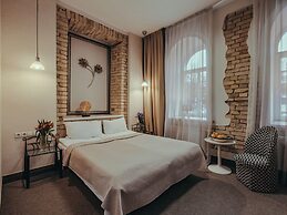 Moon Garden Boutique Hotel