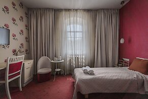 Moon Garden Boutique Hotel