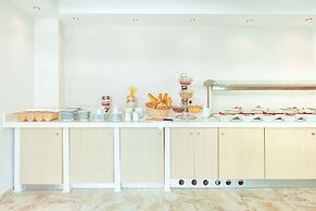 Core Hotel Polychrono