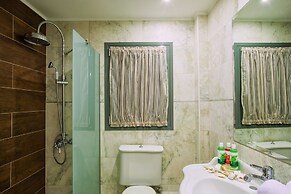 Core Hotel Polychrono