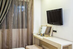 Core Hotel Polychrono