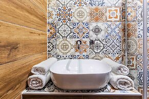 Core Hotel Polychrono