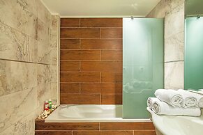 Core Hotel Polychrono