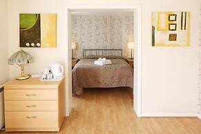 Dorset Hotel