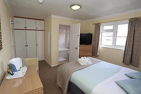 Dorset Hotel