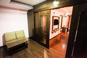 Seashell Residency & Restaurant