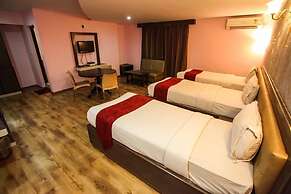 Seashell Residency & Restaurant