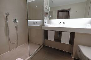Business Hotel Astrum Laus