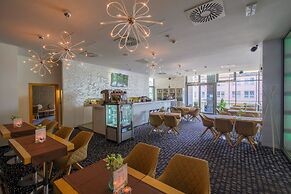 Business Hotel Astrum Laus
