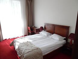 Universal Hotel