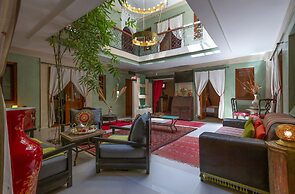 Riad l'heure D'été