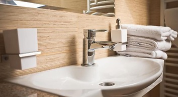 Hotel 77 Restauracja Spa