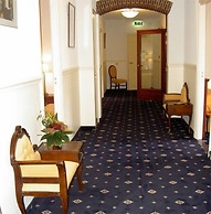 Hotel De Kroon