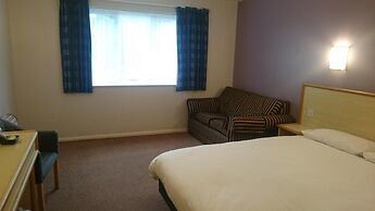 Redwings Lodge Baldock