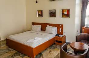3J's Hotels & Apartments
