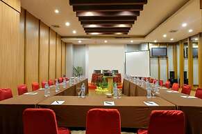 Almadera Hotel Makassar