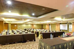 Almadera Hotel Makassar