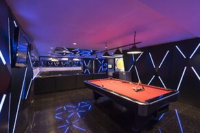 Almadera Hotel Makassar