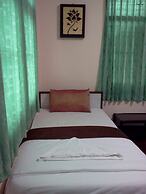 Naruncha Green House