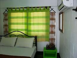 Naruncha Green House