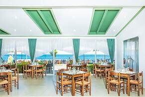 Xenios Dolphin Beach Hotel