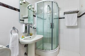 Xenios Possidi Paradise Hotel